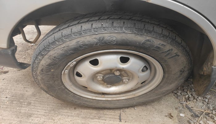 2012 Maruti Eeco 5 STR WITH A/C+HTR, Petrol, Manual, 58,747 km, tyre
