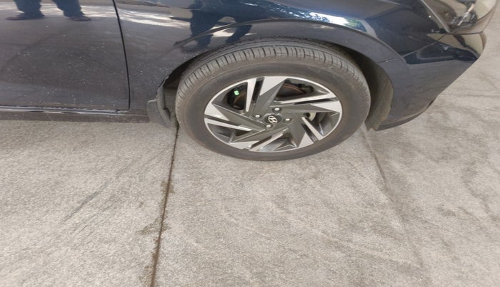 2021 Hyundai NEW I20 ASTA 1.2 AT, Petrol, Automatic, 43,836 km, tyre