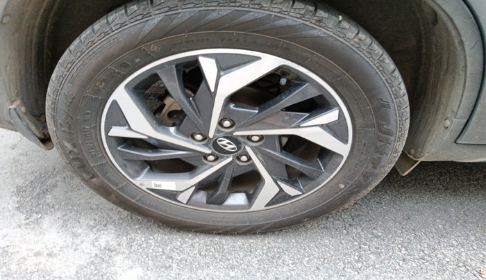 2021 Hyundai Creta SX (O) AT 1.5 DIESEL, Diesel, Automatic, 73,723 km, tyre
