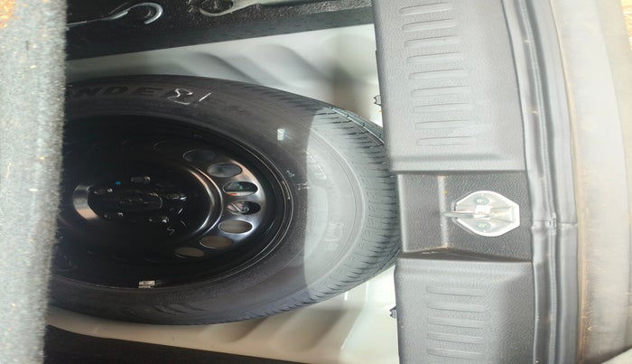 2024 Maruti BREZZA ZXI, Petrol, Manual, 4,287 km, tyre