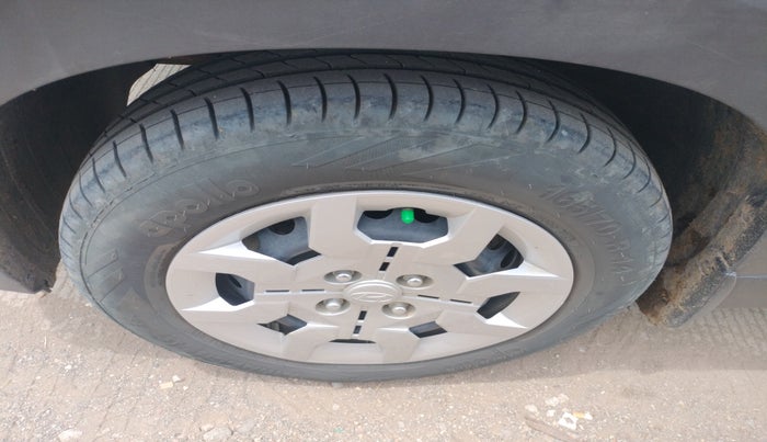 2024 Hyundai EXTER S 1.2 CNG MT, Petrol, Manual, 50,632 km, tyre