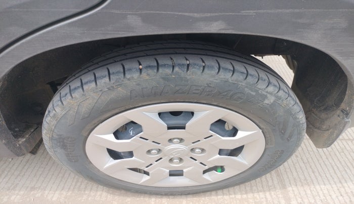2024 Hyundai EXTER S 1.2 CNG MT, Petrol, Manual, 50,632 km, tyre