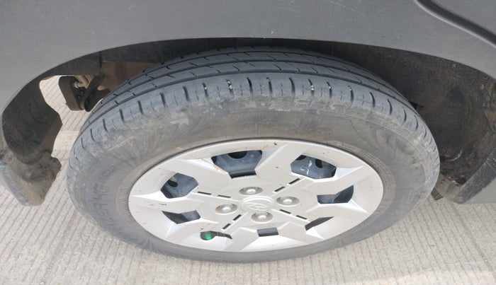 2024 Hyundai EXTER S 1.2 CNG MT, Petrol, Manual, 50,632 km, tyre