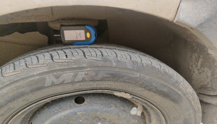 2011 Tata Nano CX, Petrol, Manual, 1,19,331 km, tyre