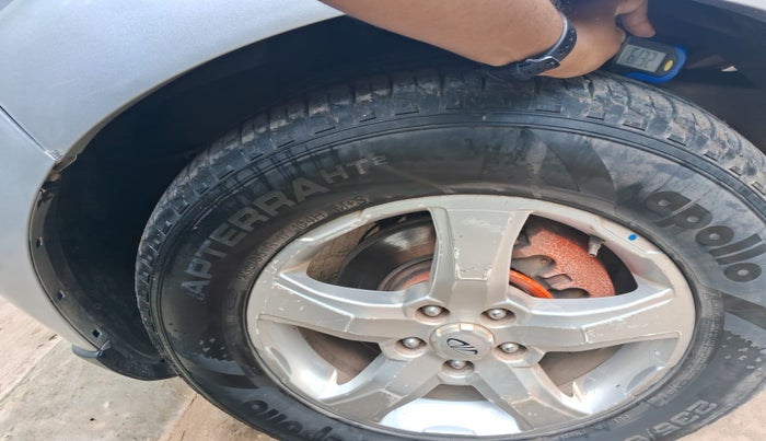 2018 Mahindra Scorpio S11 2WD, Diesel, Manual, 1,55,835 km, tyre