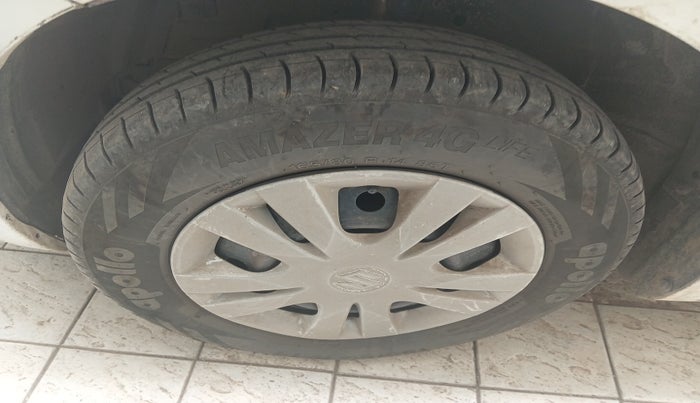 2012 Maruti Swift Dzire VDI, Diesel, Manual, 1,56,837 km, tyre