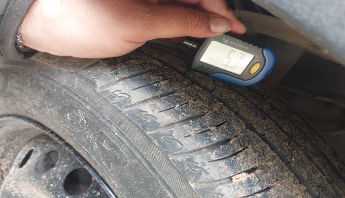 2018 Tata NEXON XZA PLUS DIESEL, Diesel, Automatic, 1,16,400 km, tyre