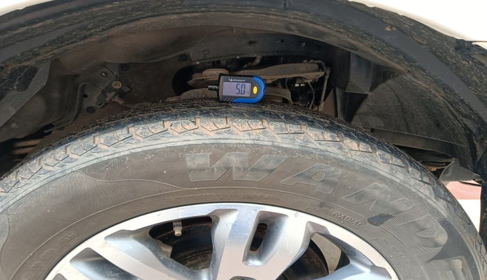 2016 Ford Endeavour TITANIUM 2.2 4X2 AT, Diesel, Automatic, 88,389 km, tyre