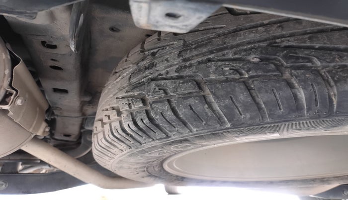 2013 Mahindra XUV500 W8, Diesel, Manual, 1,58,406 km, tyre