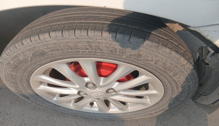 2012 Toyota Etios VD, Diesel, Manual, 1,38,083 km, tyre