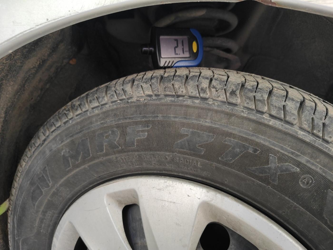 2011 Hyundai i10 MAGNA 1.1, Petrol, Manual, 96,067 km, tyre