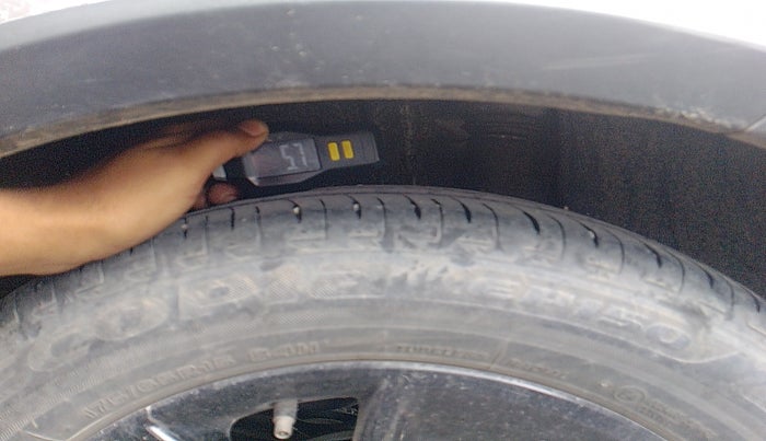 2023 Maruti IGNIS ZETA 1.2, Petrol, Manual, 35,439 km, tyre