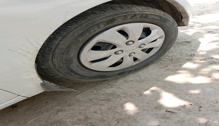 2011 Hyundai i10 MAGNA 1.2, Petrol, Manual, 51,311 km, tyre