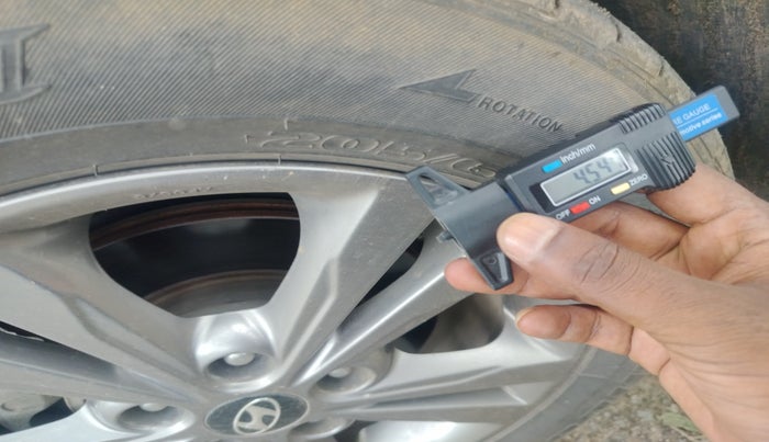 2019 Hyundai New Elantra 2.0 SX(O) AT PETROL, Petrol, Automatic, 77,261 km, tyre
