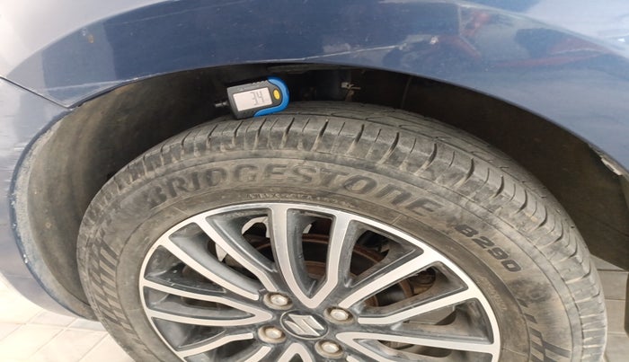 2017 Maruti Dzire ZXI PLUS AMT, Petrol, Automatic, 80,009 km, tyre