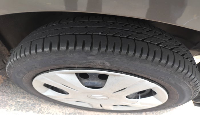 2014 Maruti Wagon R 1.0 VXI, Petrol, Manual, 20,371 km, tyre