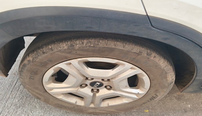 2020 KIA SONET HTX 1.5, Diesel, Manual, 51,229 km, tyre