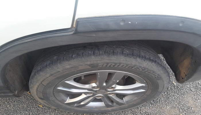 2017 Maruti Vitara Brezza ZDI PLUS, Diesel, Manual, 1,63,823 km, tyre