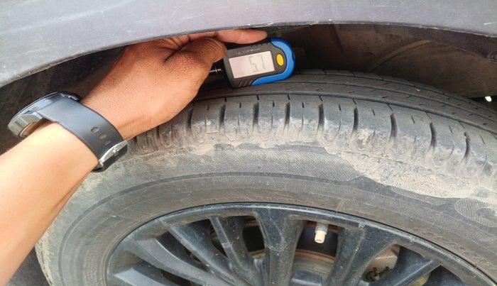2019 Maruti XL6 ALPHA MT, Petrol, Manual, 57,314 km, tyre