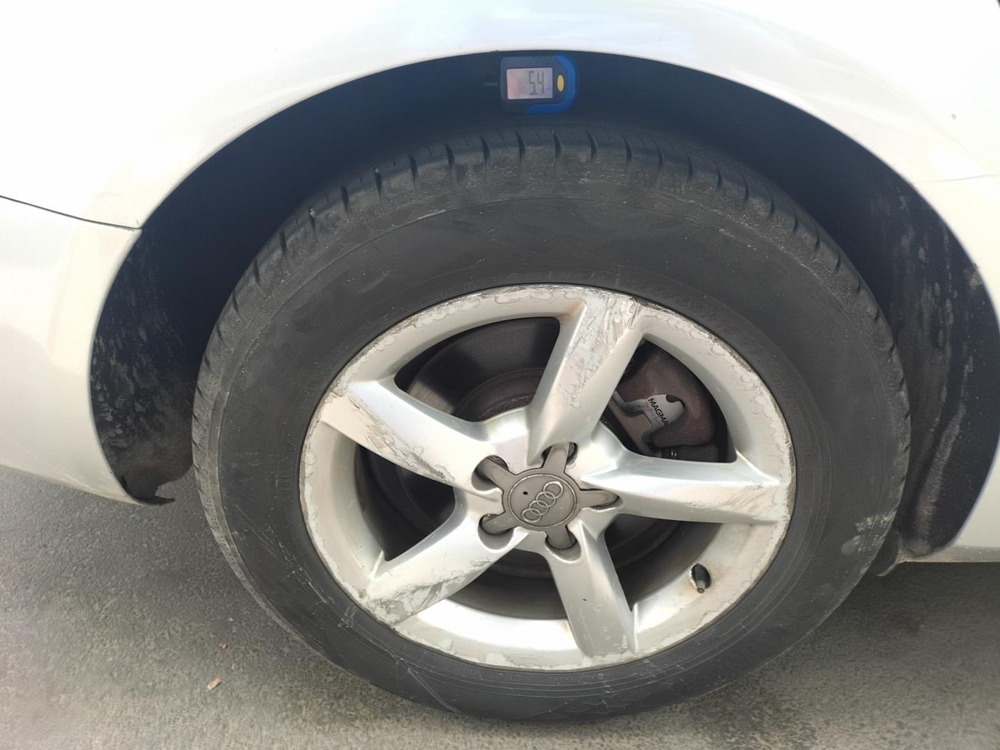 2013 Audi A4 2.0 TDI Multitronic, Diesel, Automatic, 1,07,766 km, tyre