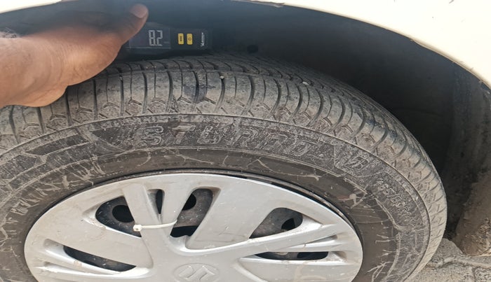 2017 Maruti Swift VXI, Petrol, Manual, 57,829 km, tyre