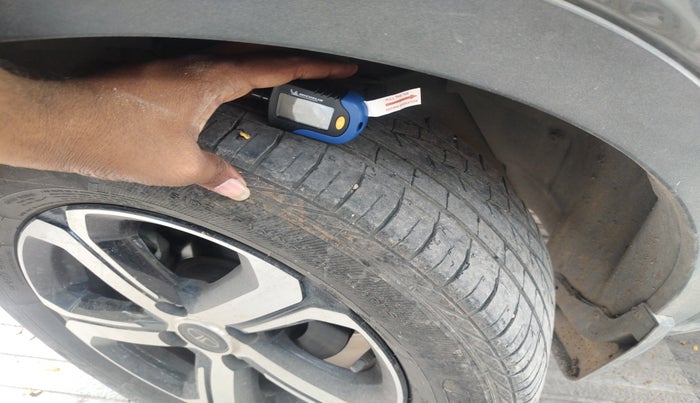 2023 Tata NEXON XZA PLUS SUNROOF PETROL, Petrol, Automatic, 28,955 km, tyre