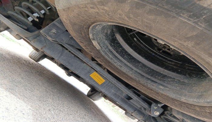 2022 Tata Safari XZA PLUS DARK EDITION, Diesel, Automatic, 33,676 km, tyre