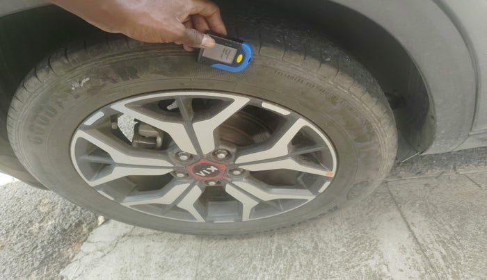 2019 KIA SELTOS GTX PLUS 1.4 PETROL DCT DUAL TONE, Petrol, Automatic, 52,054 km, tyre