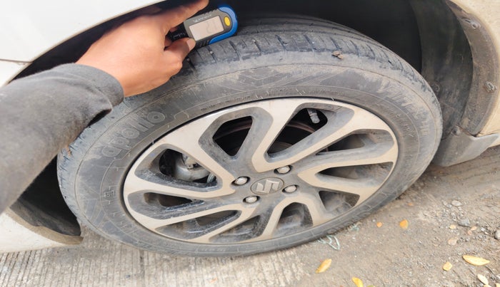 2023 Maruti Baleno ALPHA 1.2 AGS, Petrol, Automatic, 45,600 km, tyre