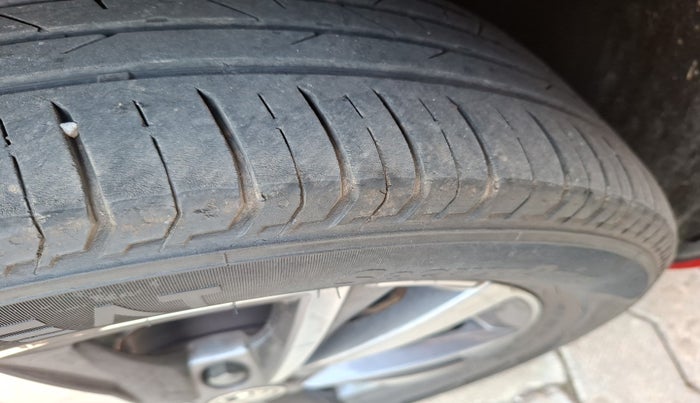 2023 Skoda SLAVIA STYLE 1.0L TSI AT, Petrol, Automatic, 29,000 km, tyre