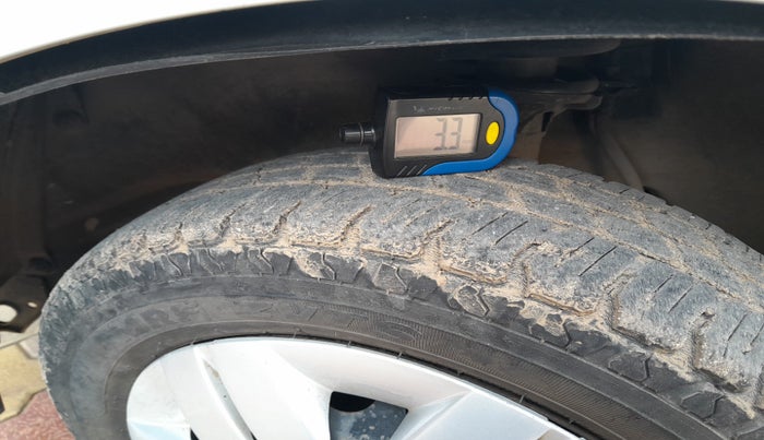 2019 Maruti Alto LXI CNG, Petrol, Manual, 65,980 km, tyre
