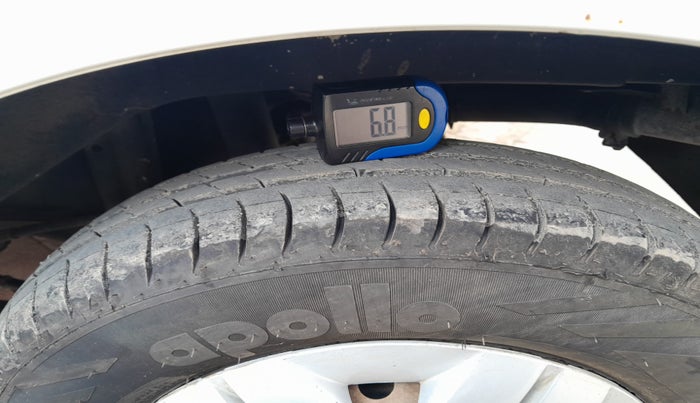 2019 Maruti Alto LXI CNG, Petrol, Manual, 65,980 km, tyre