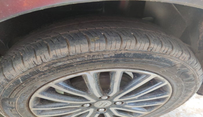 2020 Maruti Dzire ZXI Plus AMT, Petrol, Automatic, 98,063 km, tyre