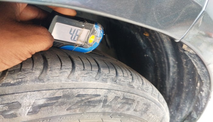 2022 Tata ALTROZ XM PLUS PETROL, Petrol, Manual, 44,694 km, tyre