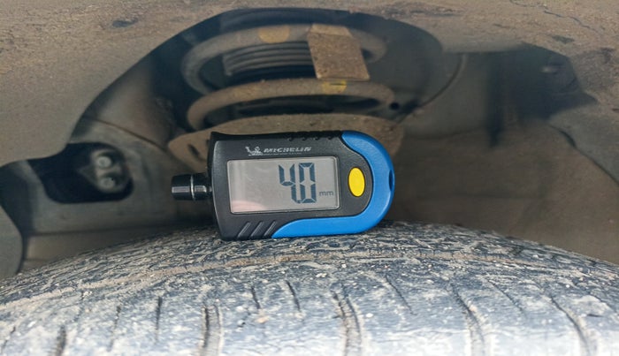 2021 Hyundai GRAND I10 NIOS MAGNA CORPORATE EDITION 1.2 KAPPA VTVT, Petrol, Manual, 35,058 km, tyre
