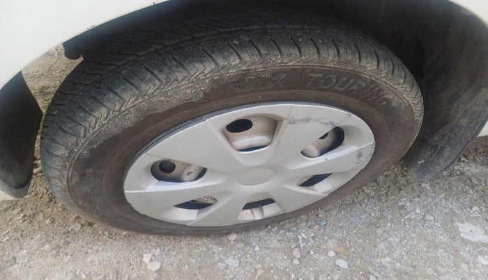 2013 Tata Indica Vista VX QUADRAJET, Diesel, Manual, 77,558 km, tyre