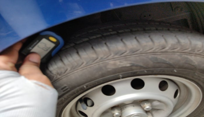 2012 Hyundai Eon D-LITE+, Petrol, Manual, 71,155 km, tyre