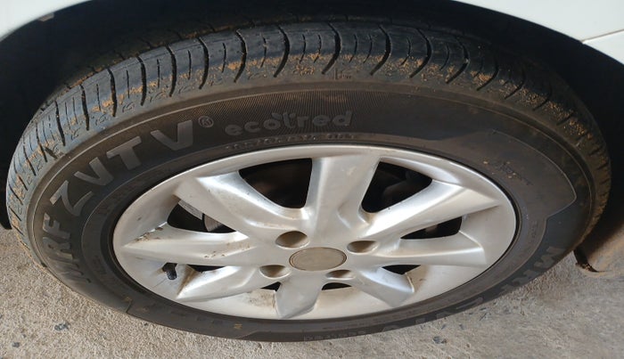 2019 Tata Zest XTA F-TRONIC DIESEL, Diesel, Automatic, 87,786 km, tyre