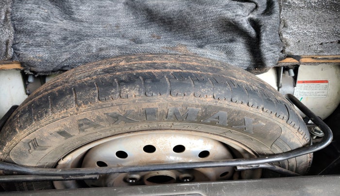 2021 Maruti New Wagon-R LXI CNG (O) 1.0, Petrol, Manual, 72,946 km, tyre