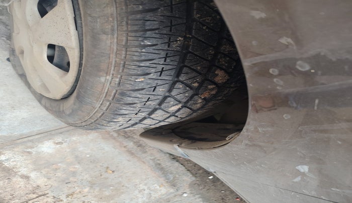 2012 Maruti Ritz VDI, Diesel, Manual, 1,09,809 km, tyre