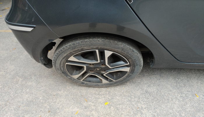 2020 Tata Tiago XZ PLUS PETROL, Petrol, Manual, 24,256 km, tyre