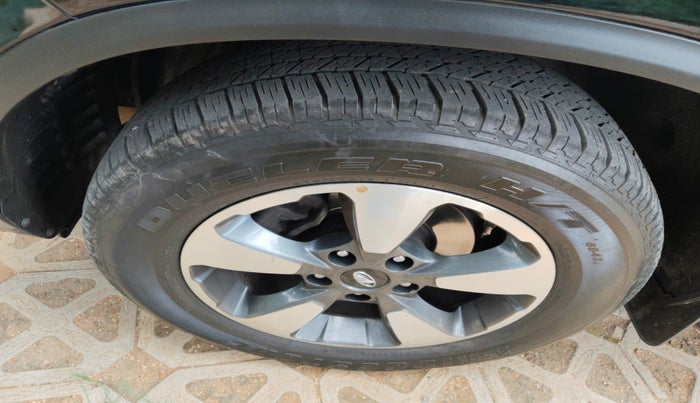 2018 Mahindra ALTURAS G4 4WD AT, Diesel, Automatic, 69,806 km, tyre