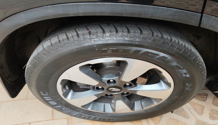 2018 Mahindra ALTURAS G4 4WD AT, Diesel, Automatic, 69,806 km, tyre