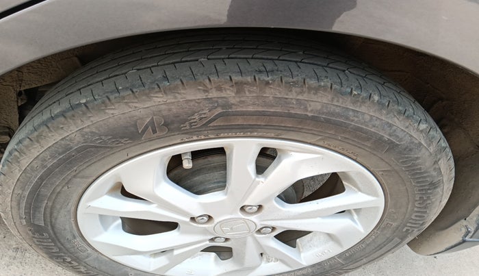 2019 Honda Amaze 1.2L I-VTEC VX, Petrol, Manual, 72,818 km, tyre