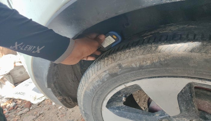 2018 Tata NEXON XZ PLUS DIESEL DUAL TONE, Diesel, Manual, 1,92,337 km, tyre