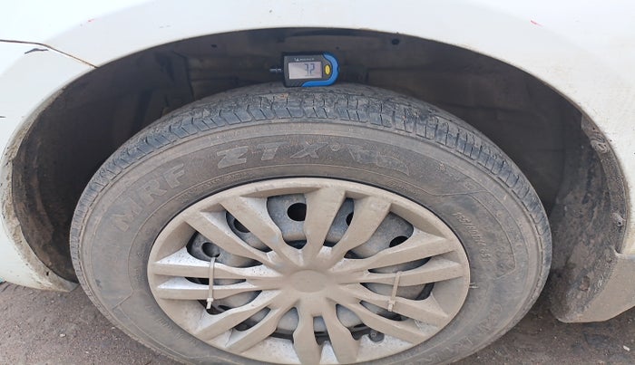 2014 Maruti Swift VDI, Diesel, Manual, 76,453 km, tyre