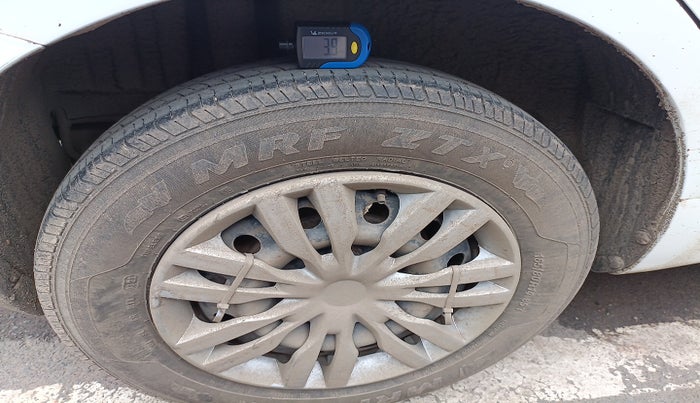 2014 Maruti Swift VDI, Diesel, Manual, 76,453 km, tyre