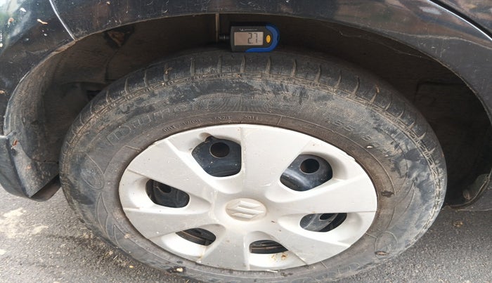 2010 Maruti Ritz VDI, Diesel, Manual, 679 km, tyre