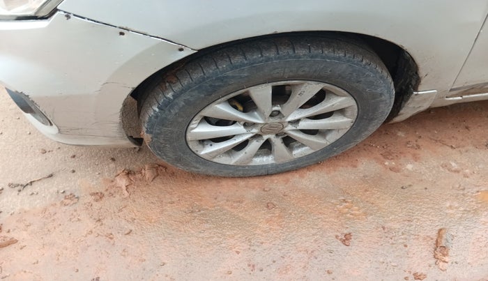2014 Maruti Ertiga ZDI, Diesel, Manual, 2,17,771 km, tyre