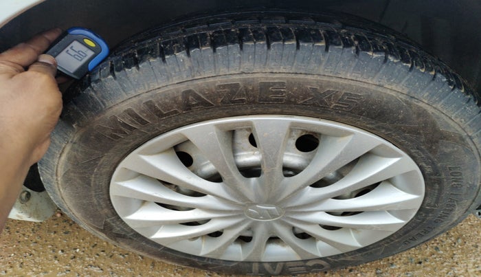 2015 Maruti Ciaz VDI +, Diesel, Manual, 1,37,961 km, tyre